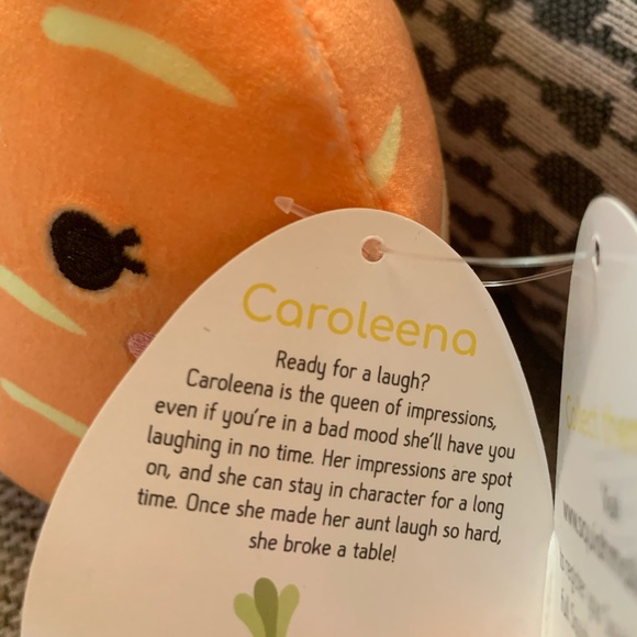 NWT 4.5” Caroleena - Picture 4 of 4